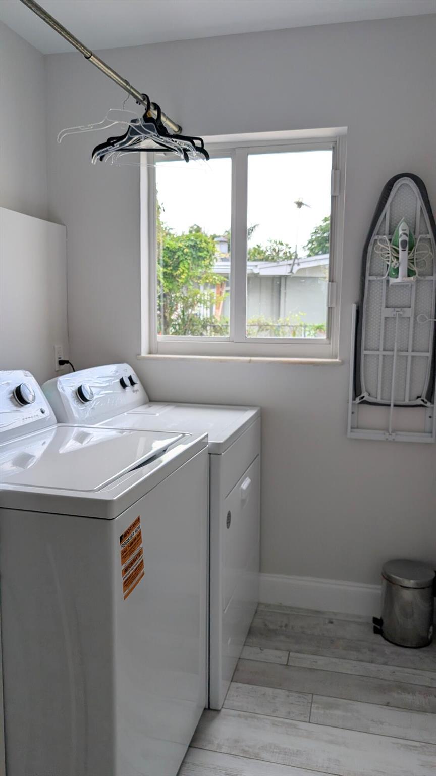 LAKE CLARKE WATERWAY ESTS - Residential Lease