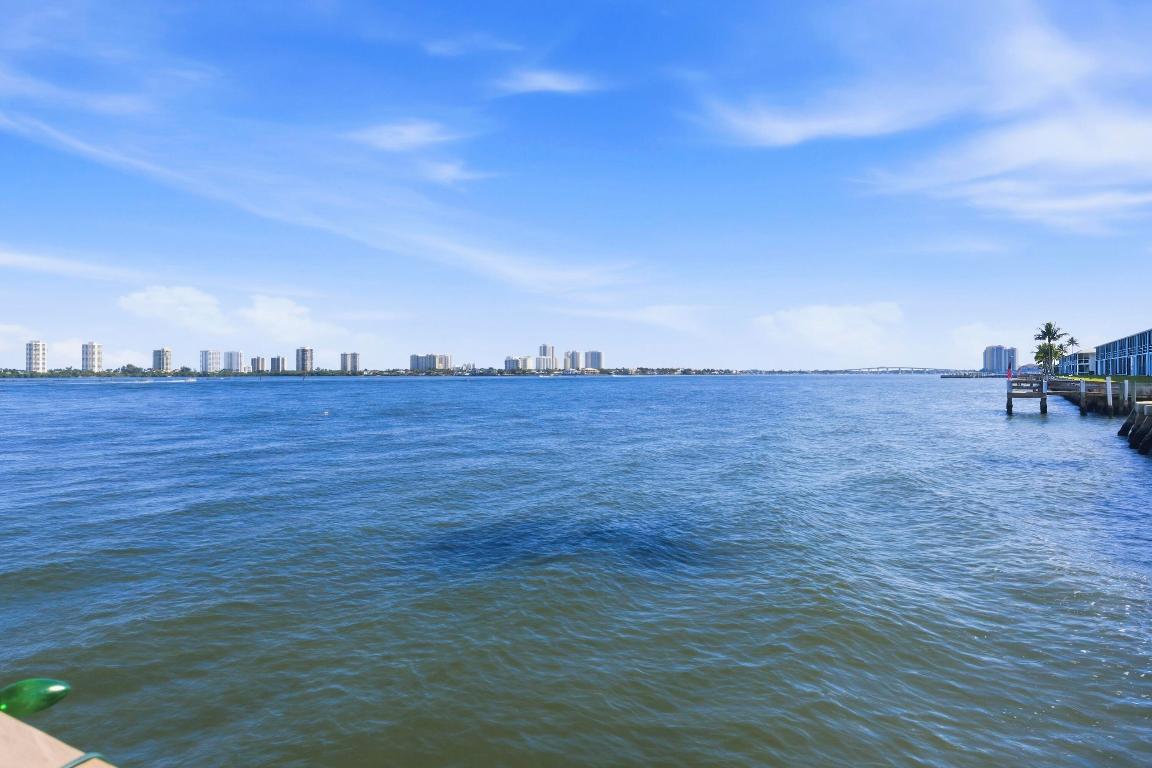 LAKE COLONY APTS ONE INC - Residential