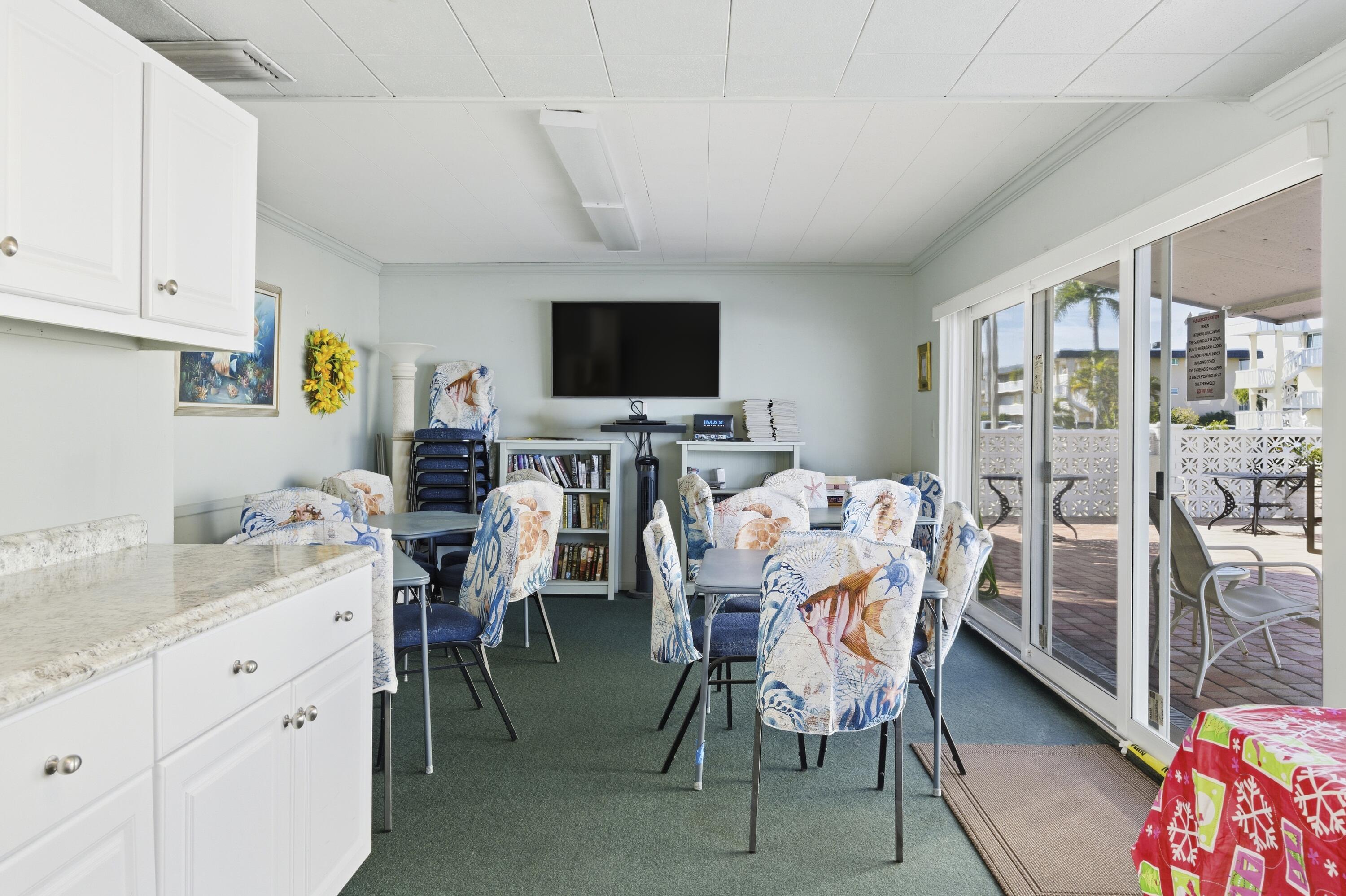 LAKE COLONY APTS ONE INC - Residential