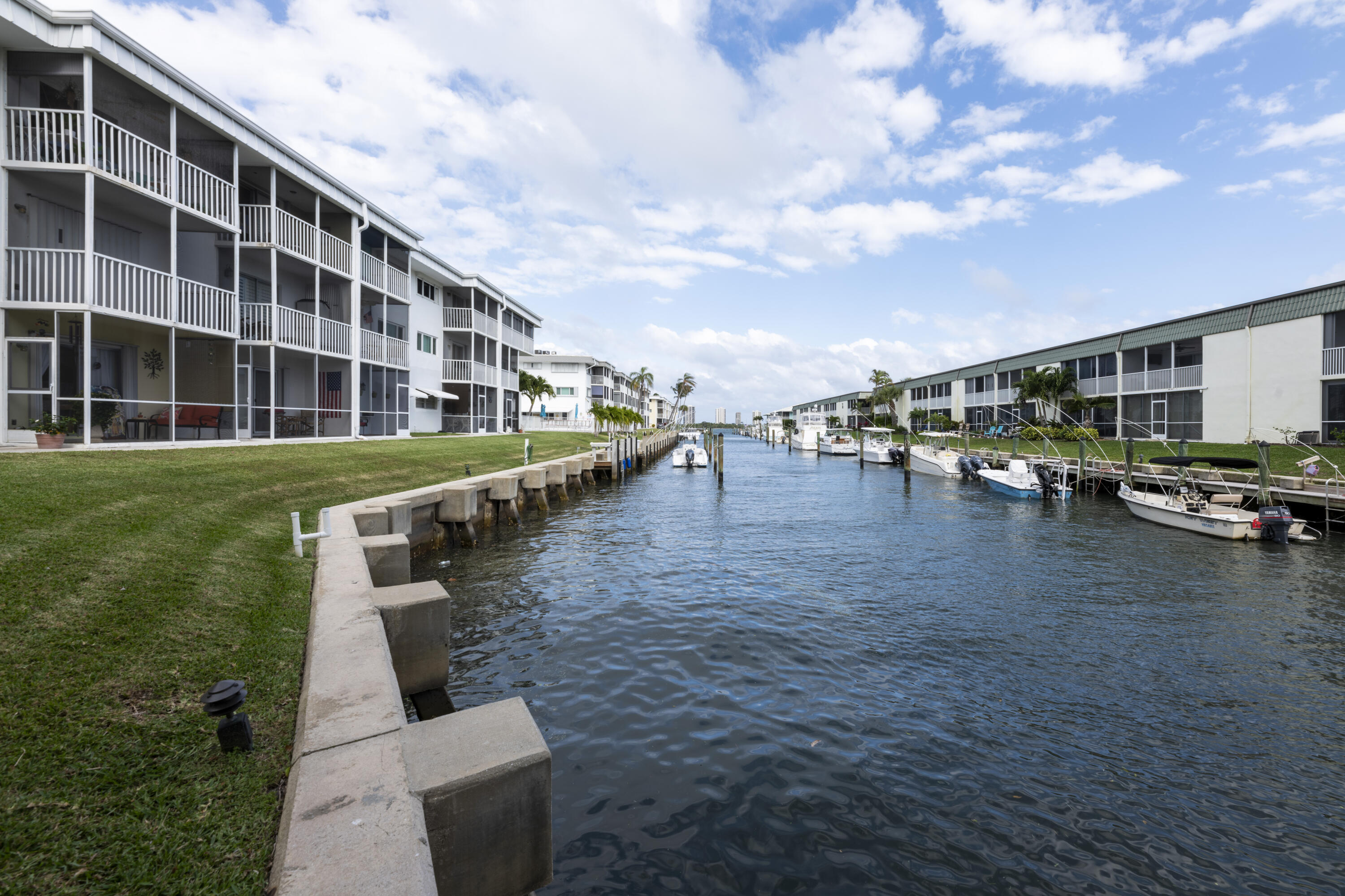 LAKE COLONY APTS ONE INC - Residential