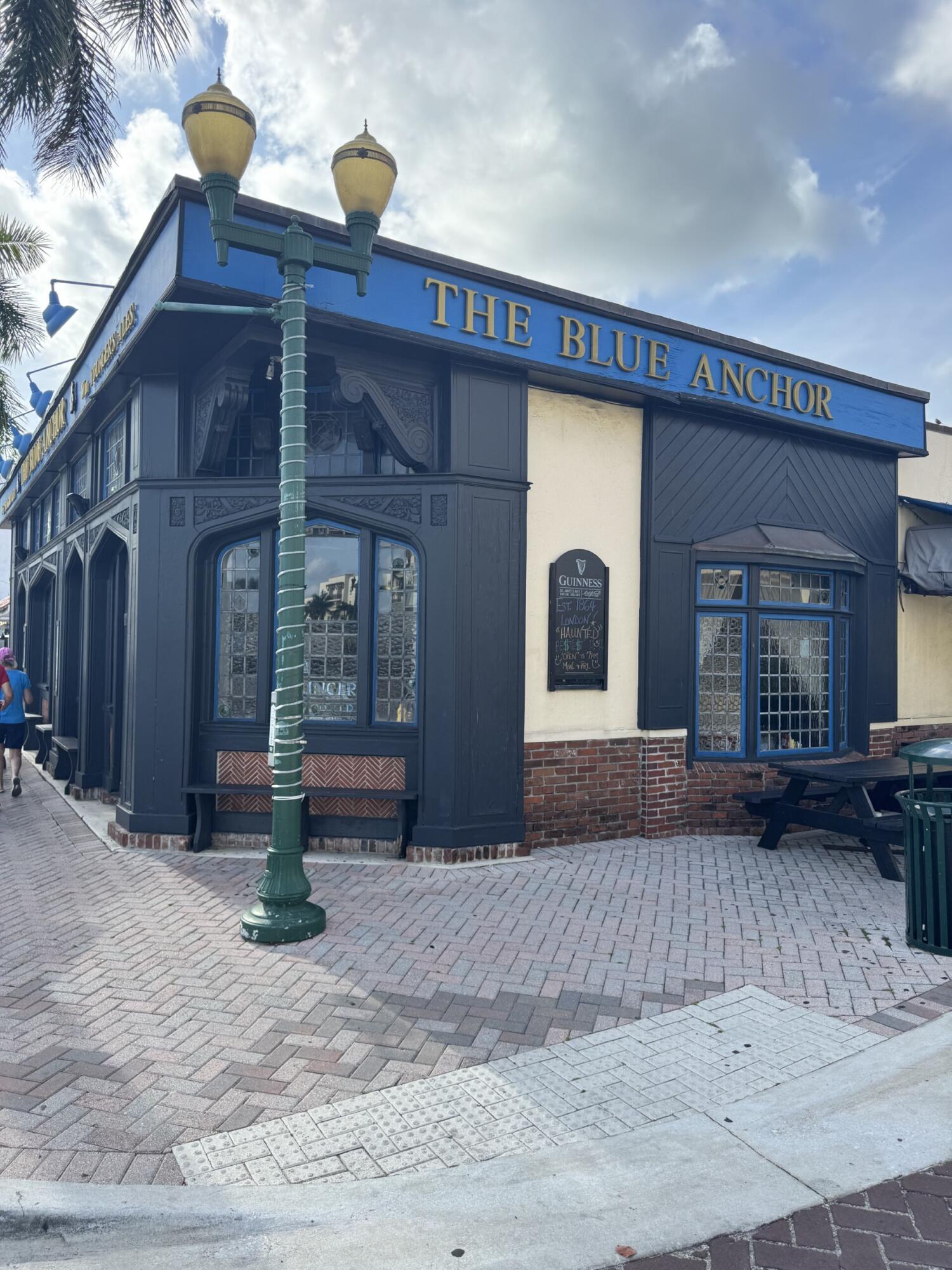 MARK DOWNTOWN CONDO - Residential Lease