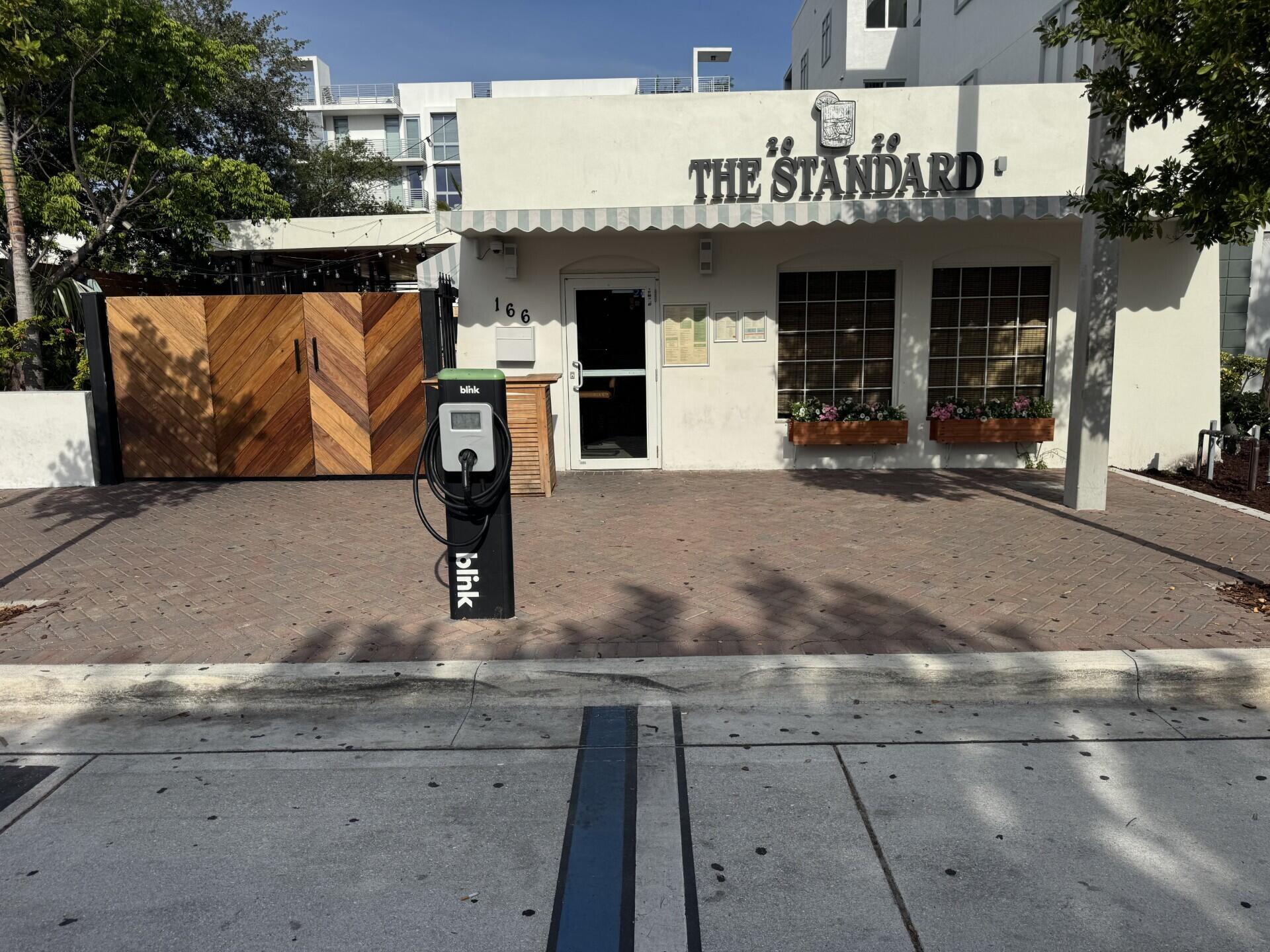 MARK DOWNTOWN CONDO - Residential Lease