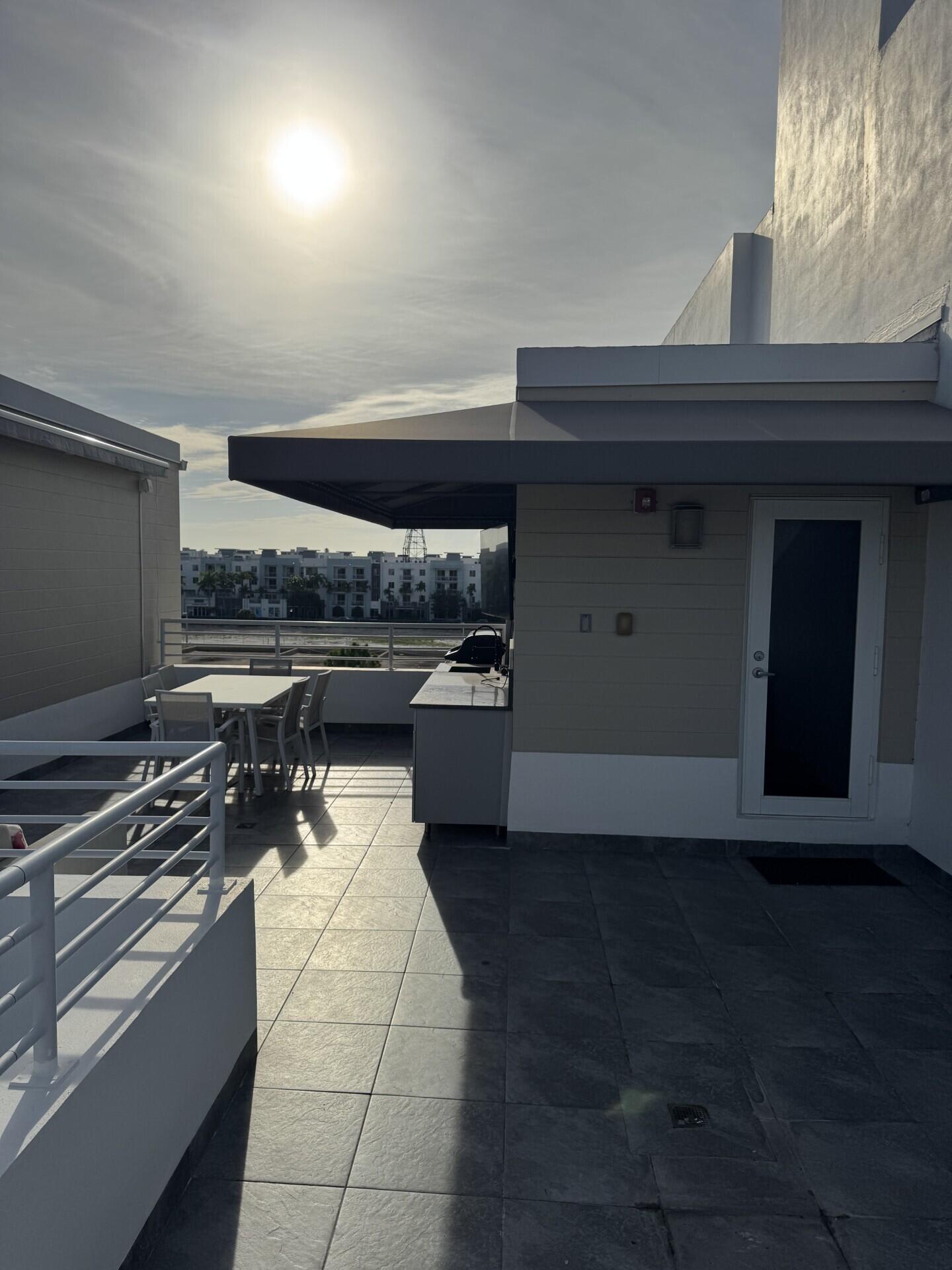 MARK DOWNTOWN CONDO - Residential Lease