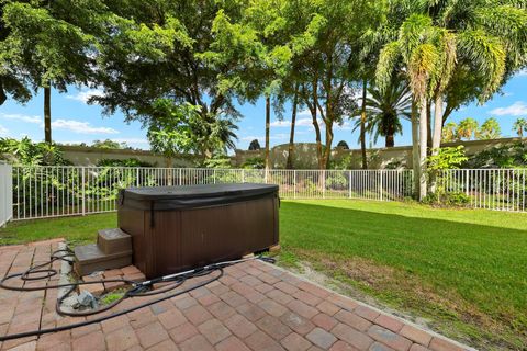 A home in Lake Worth