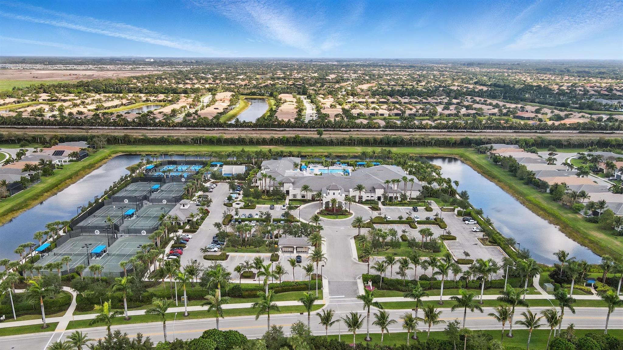 Valencia Bay - Residential