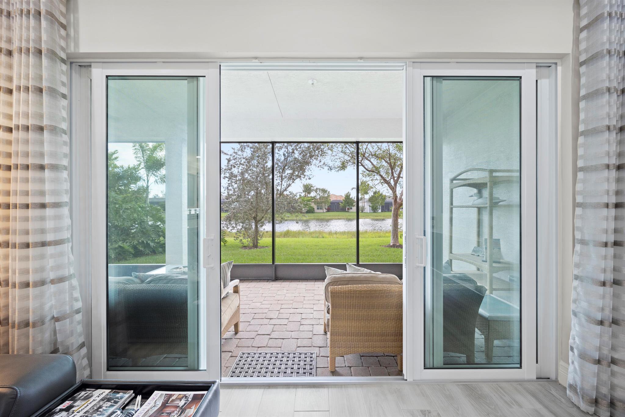 Valencia Bay - Residential