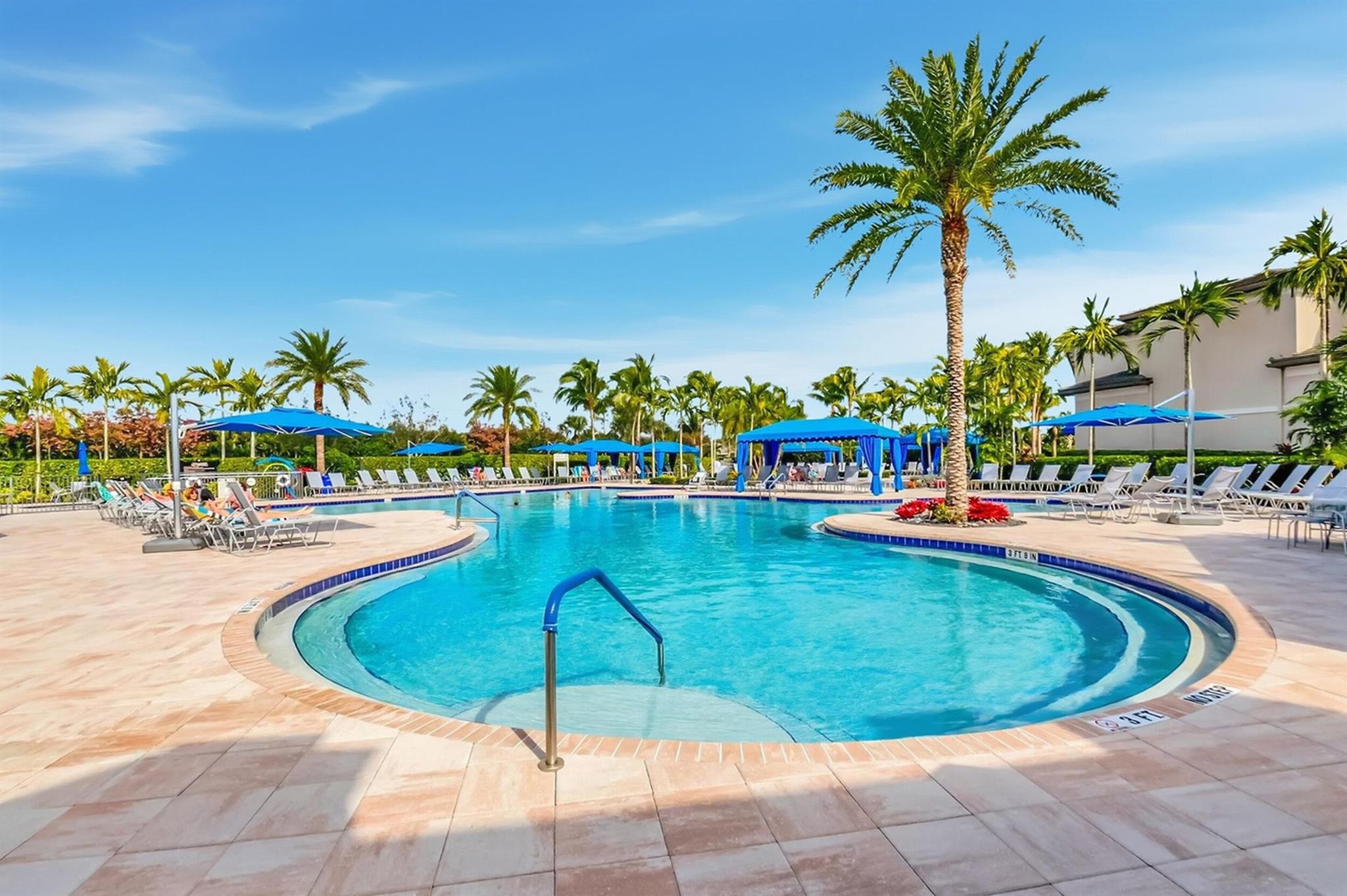 Valencia Bay - Residential