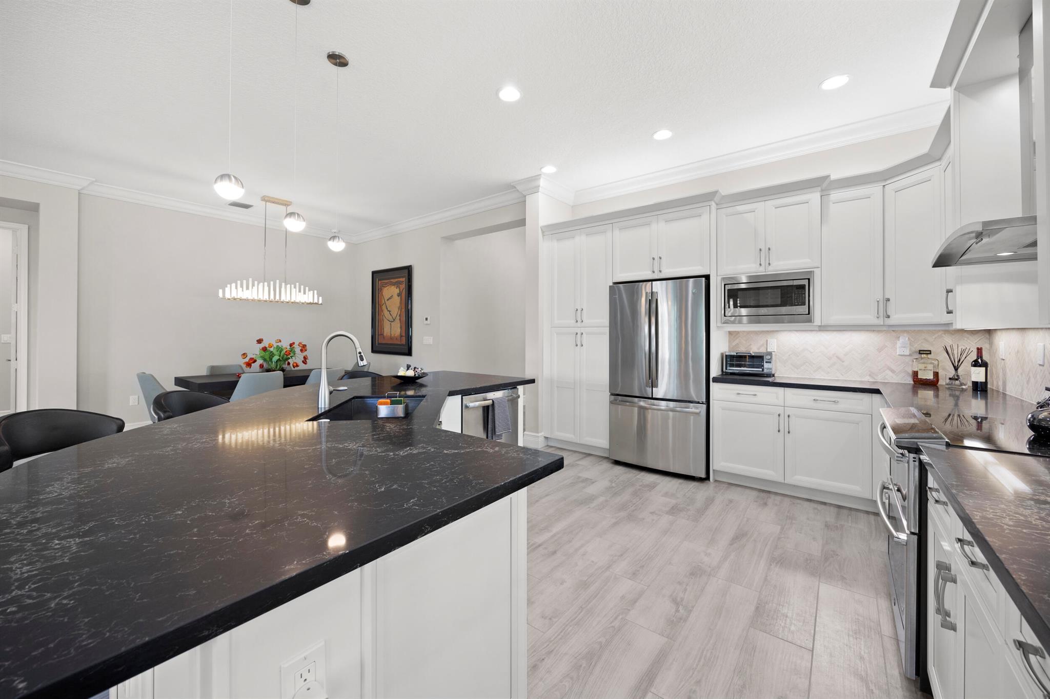 Valencia Bay - Residential