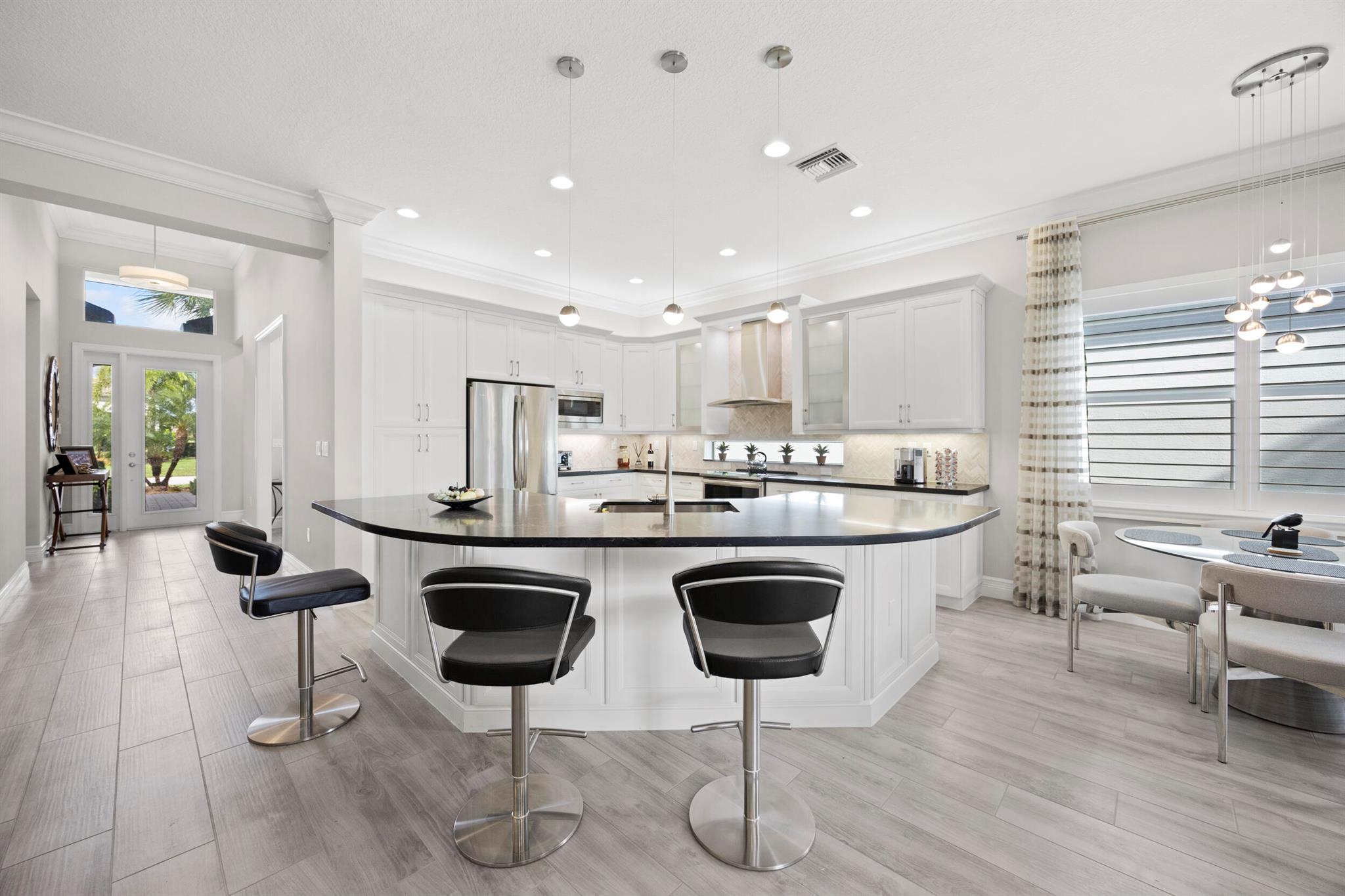 Valencia Bay - Residential