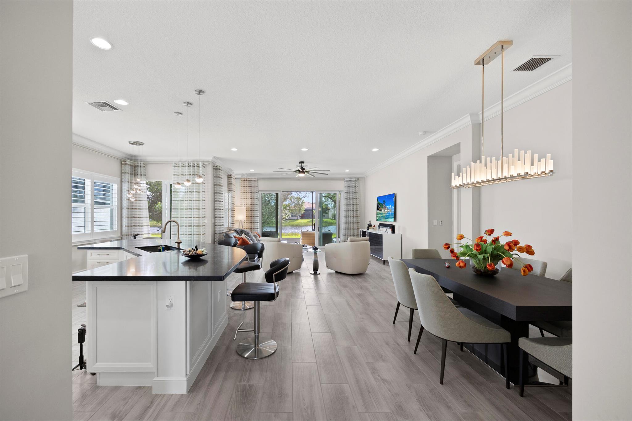 Valencia Bay - Residential