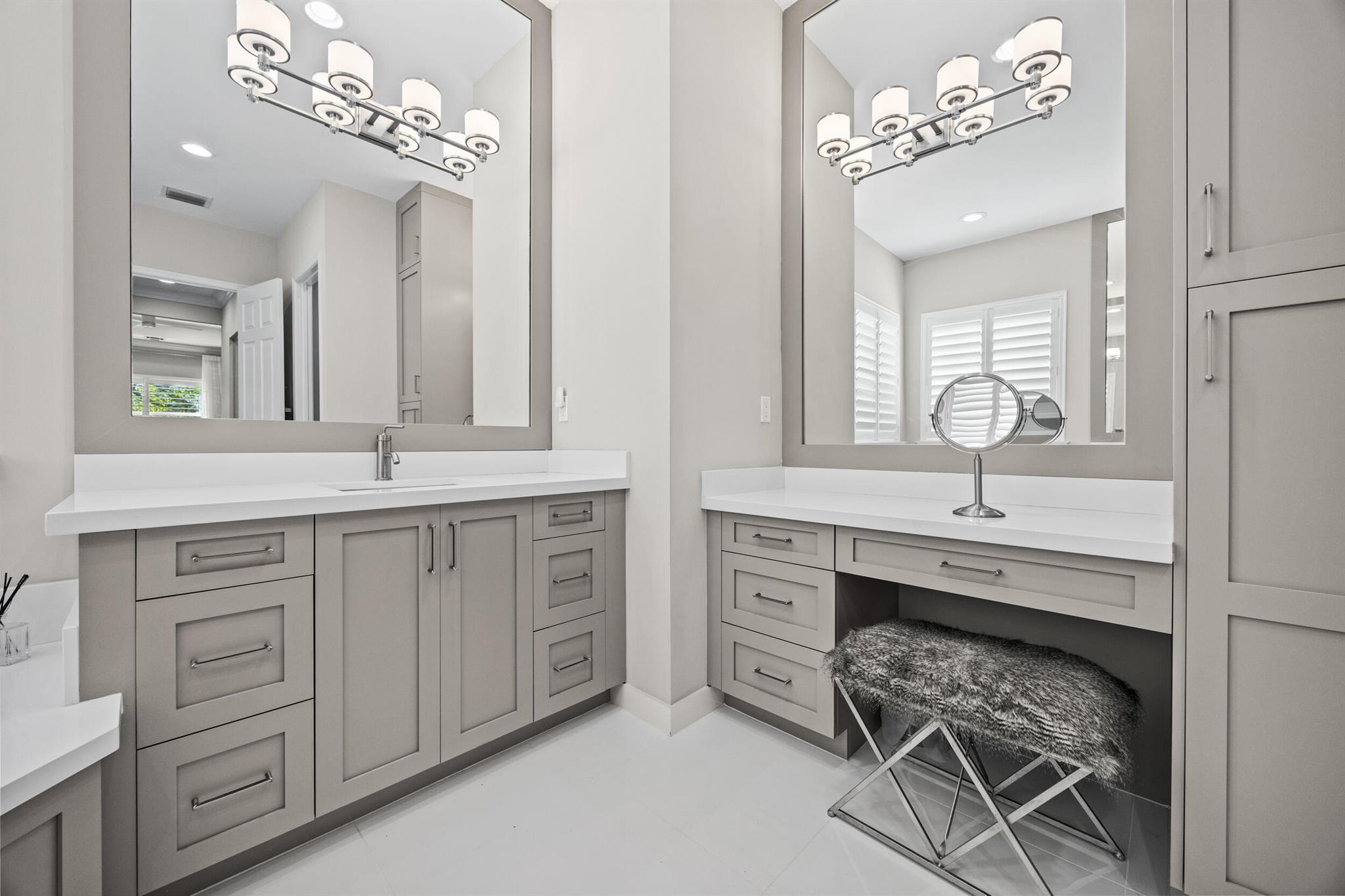 Valencia Bay - Residential