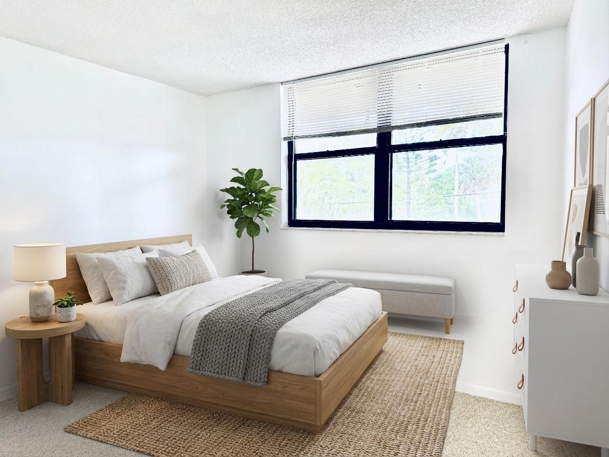 LAKE EMERALD CONDOMINIUM NO - Residential