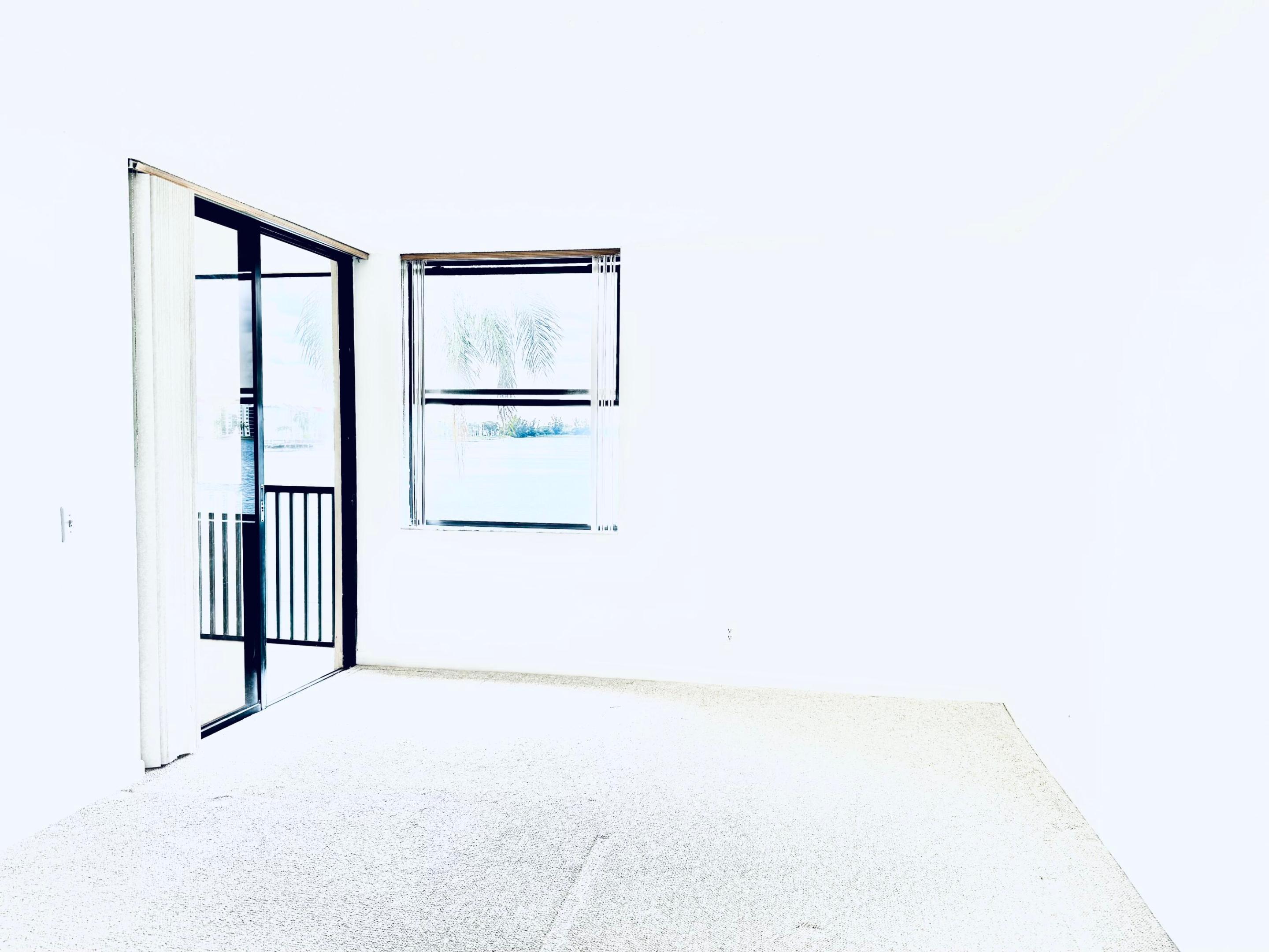 LAKE EMERALD CONDOMINIUM NO - Residential