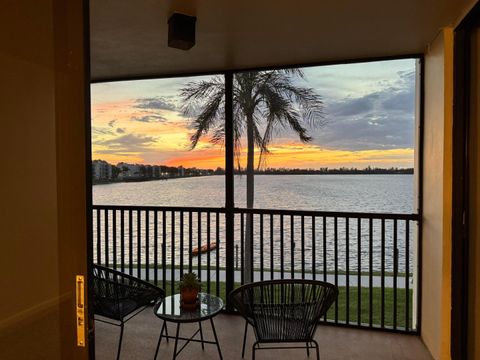 Photo of 112 Lake Emerald Drive #204, Oakland Park, FL 33309 (MLS # B26001358)