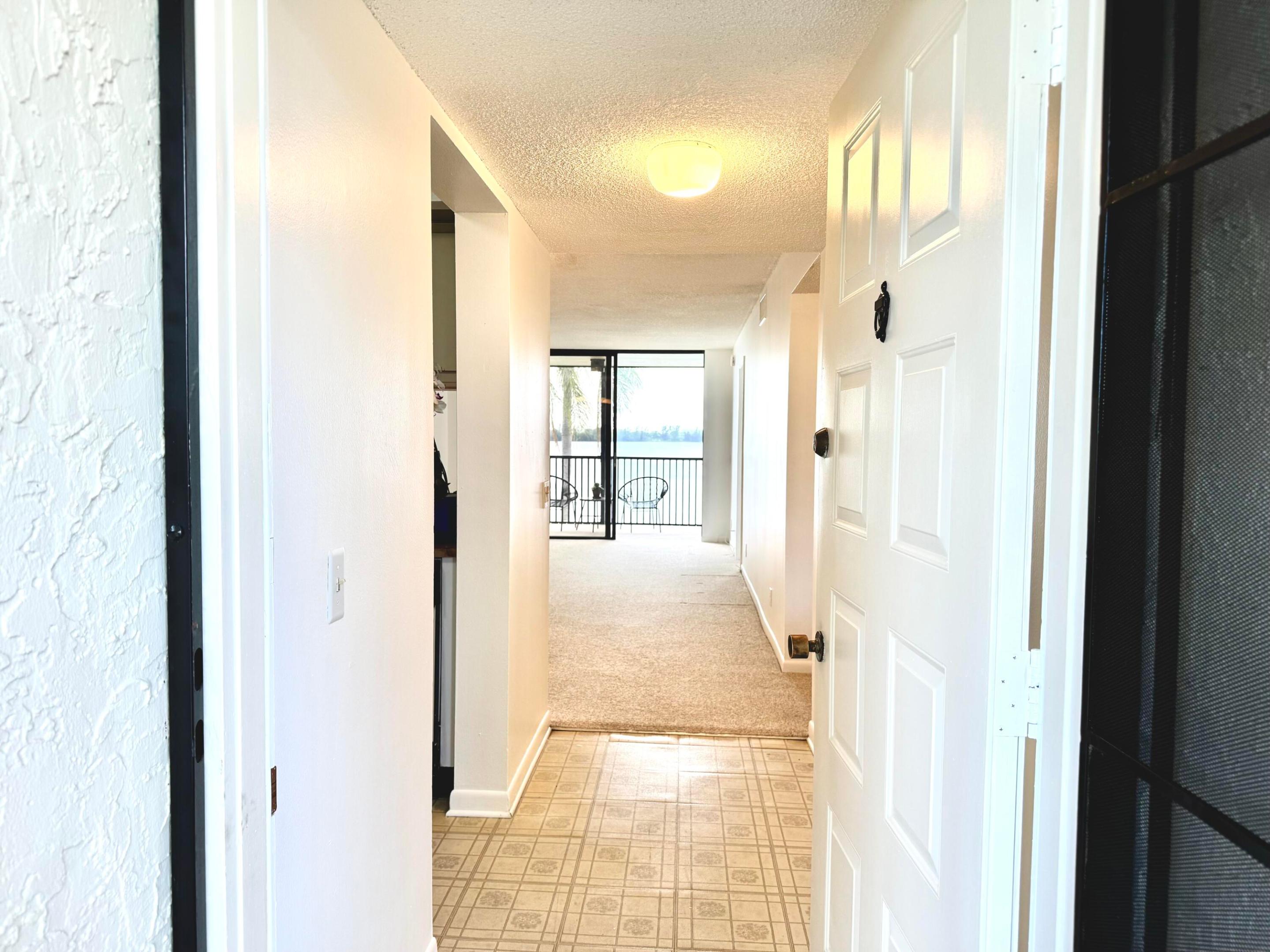 112 Lake Emerald Drive 204