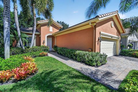 Photo of 12077 Aviles Circle, Palm Beach Gardens, FL 33418 (MLS # B26023732)