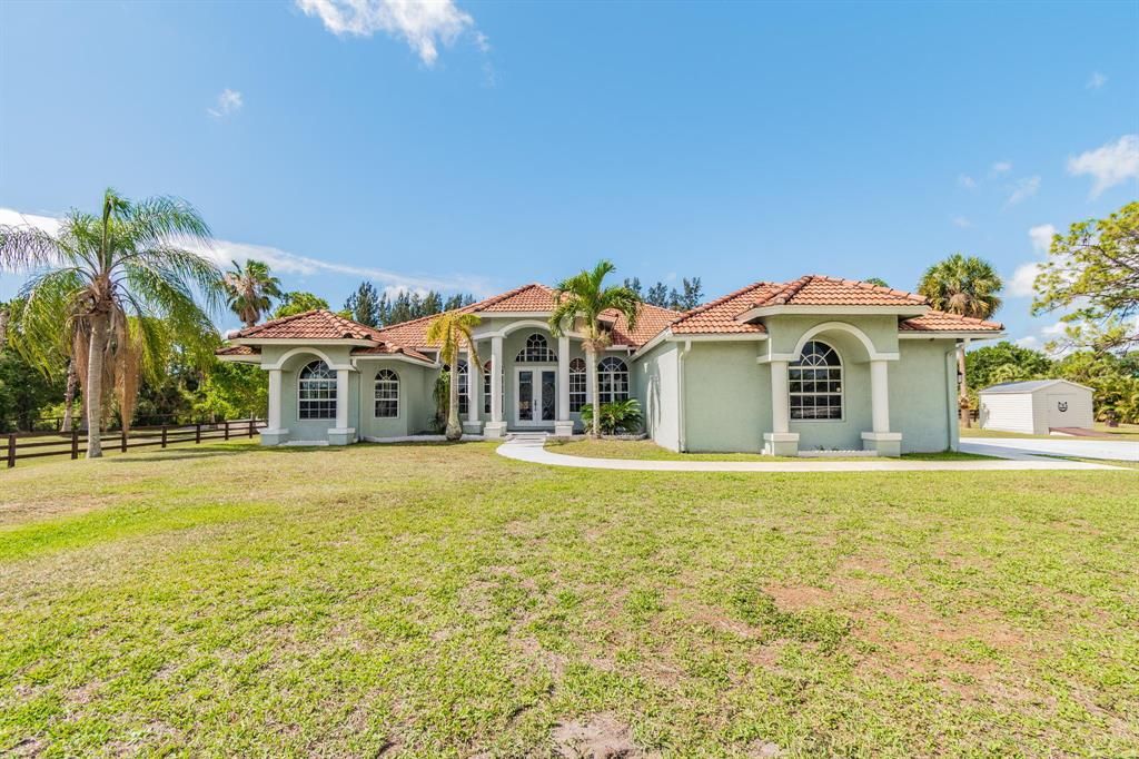 Photo of 19482 Green Grove Court, Loxahatchee, FL 33470 (MLS # R10799532)