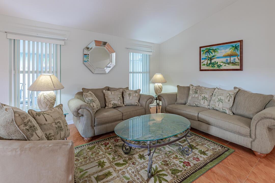 2830 SE Cabana Lane