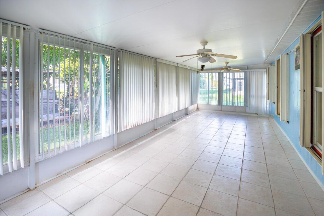 PORT ST LUCIE SECTION 40 - Residential