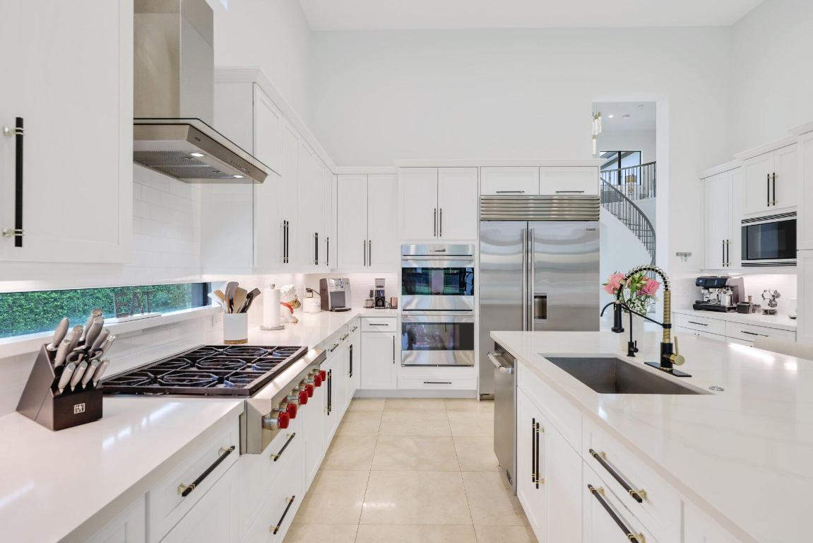 ROYAL PALM POLO - Residential