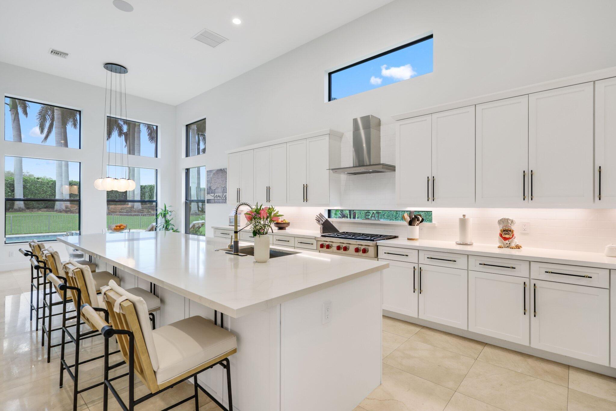 ROYAL PALM POLO - Residential