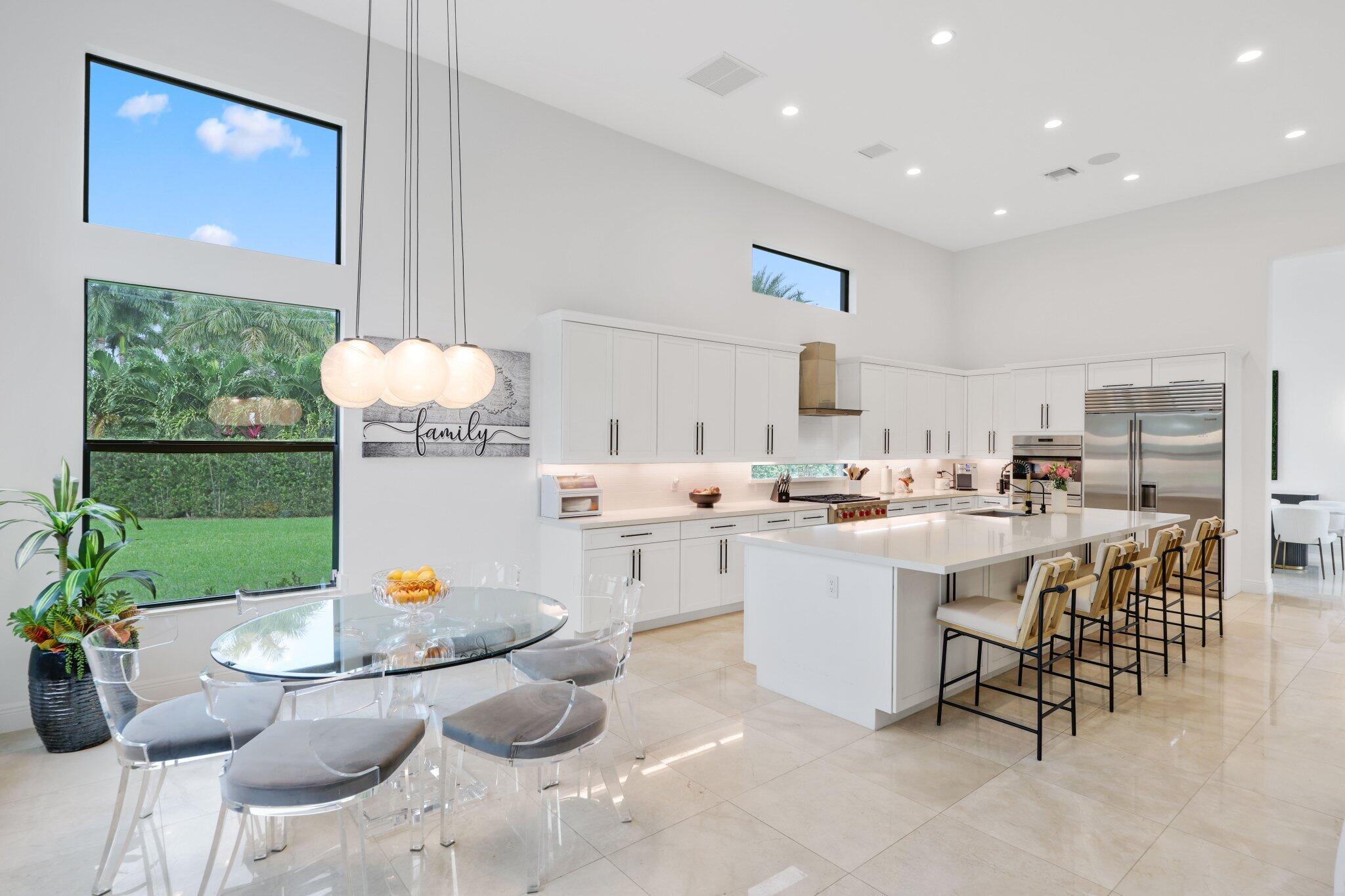 ROYAL PALM POLO - Residential