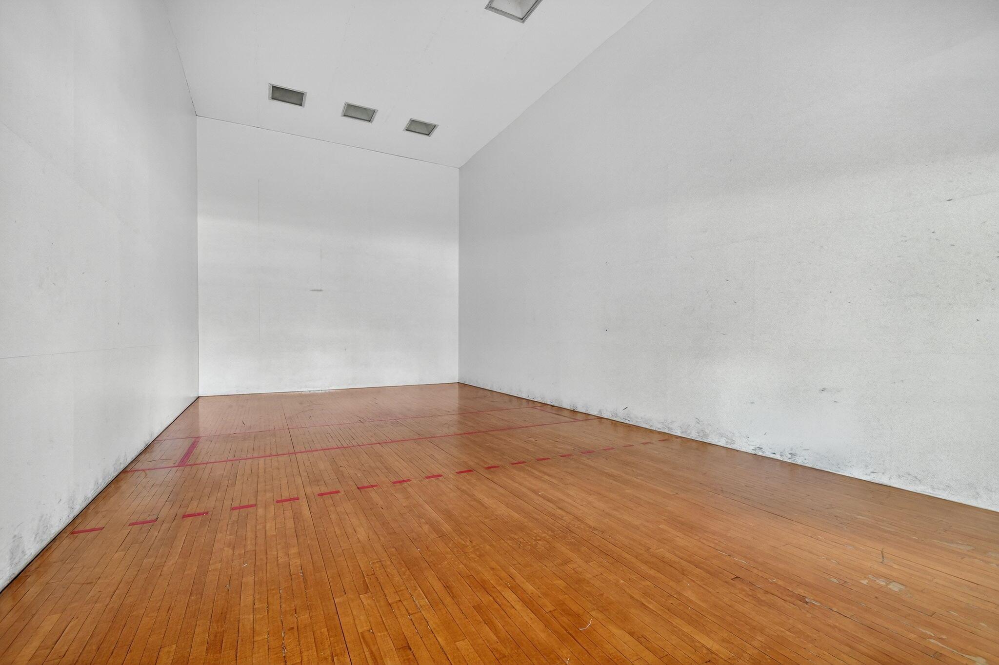 MILANO CONDO - Residential Lease