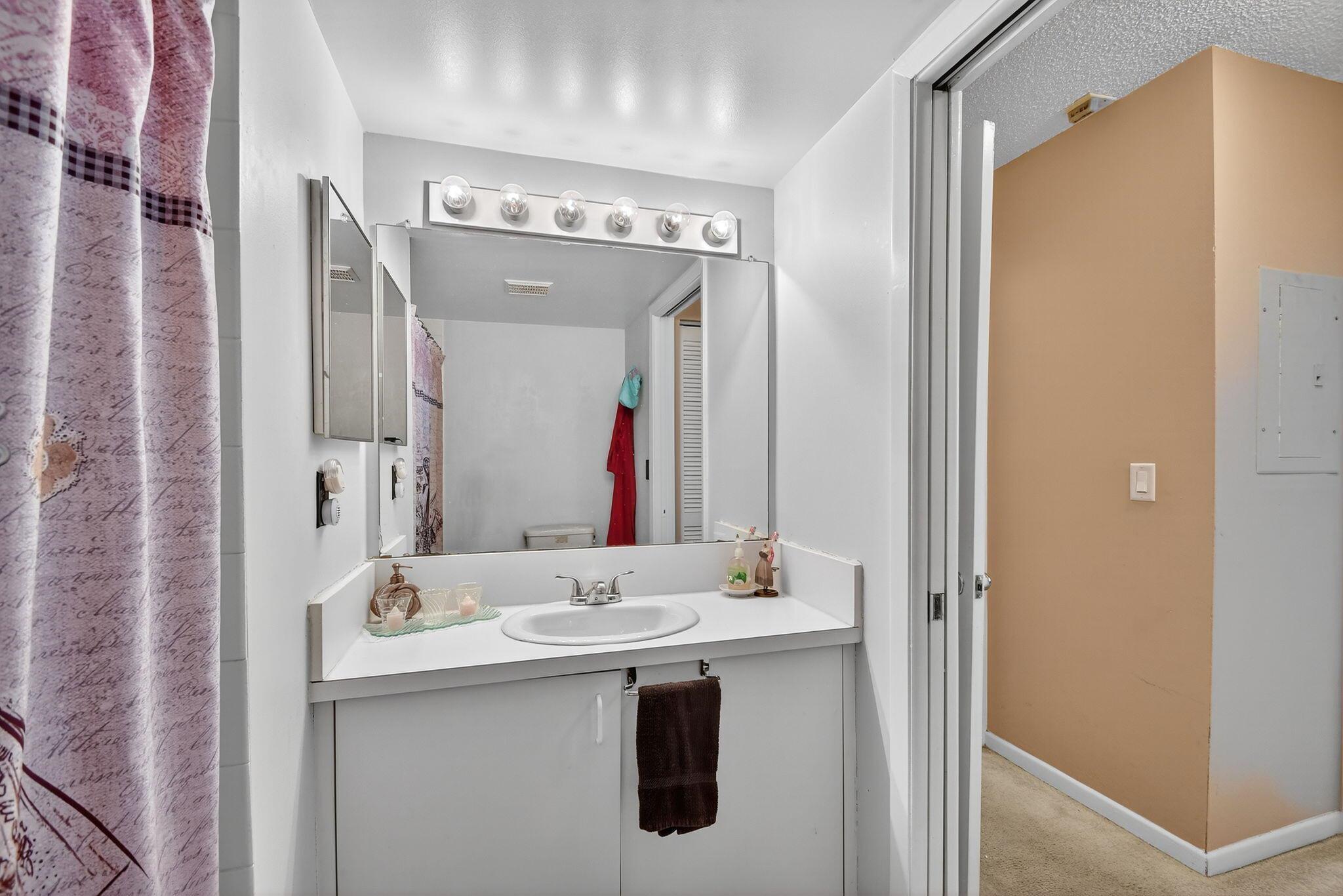 MILANO CONDO - Residential Lease