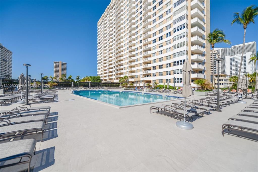 HEMISPHERES CONDO - Residential