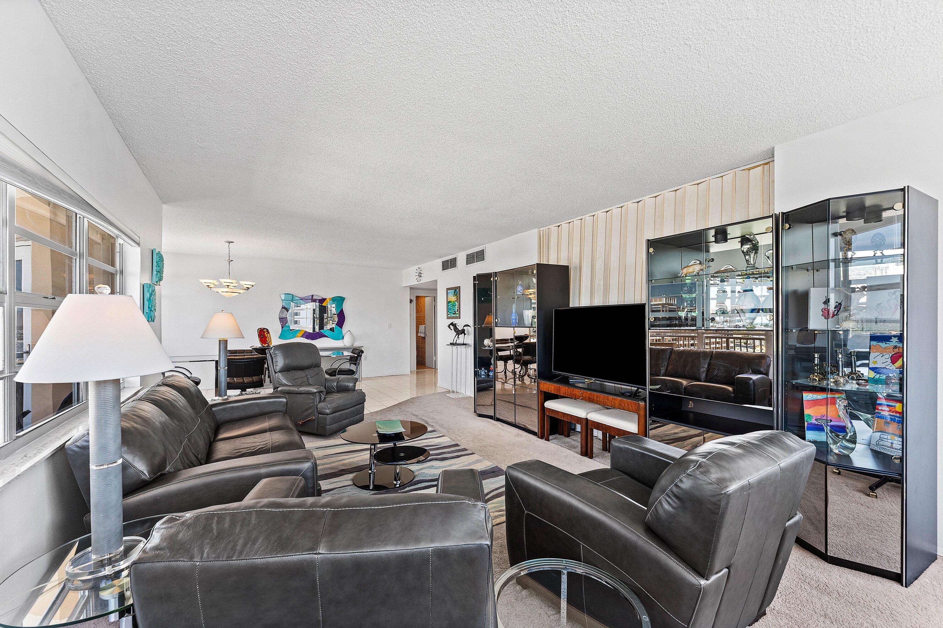 HEMISPHERES CONDO - Residential