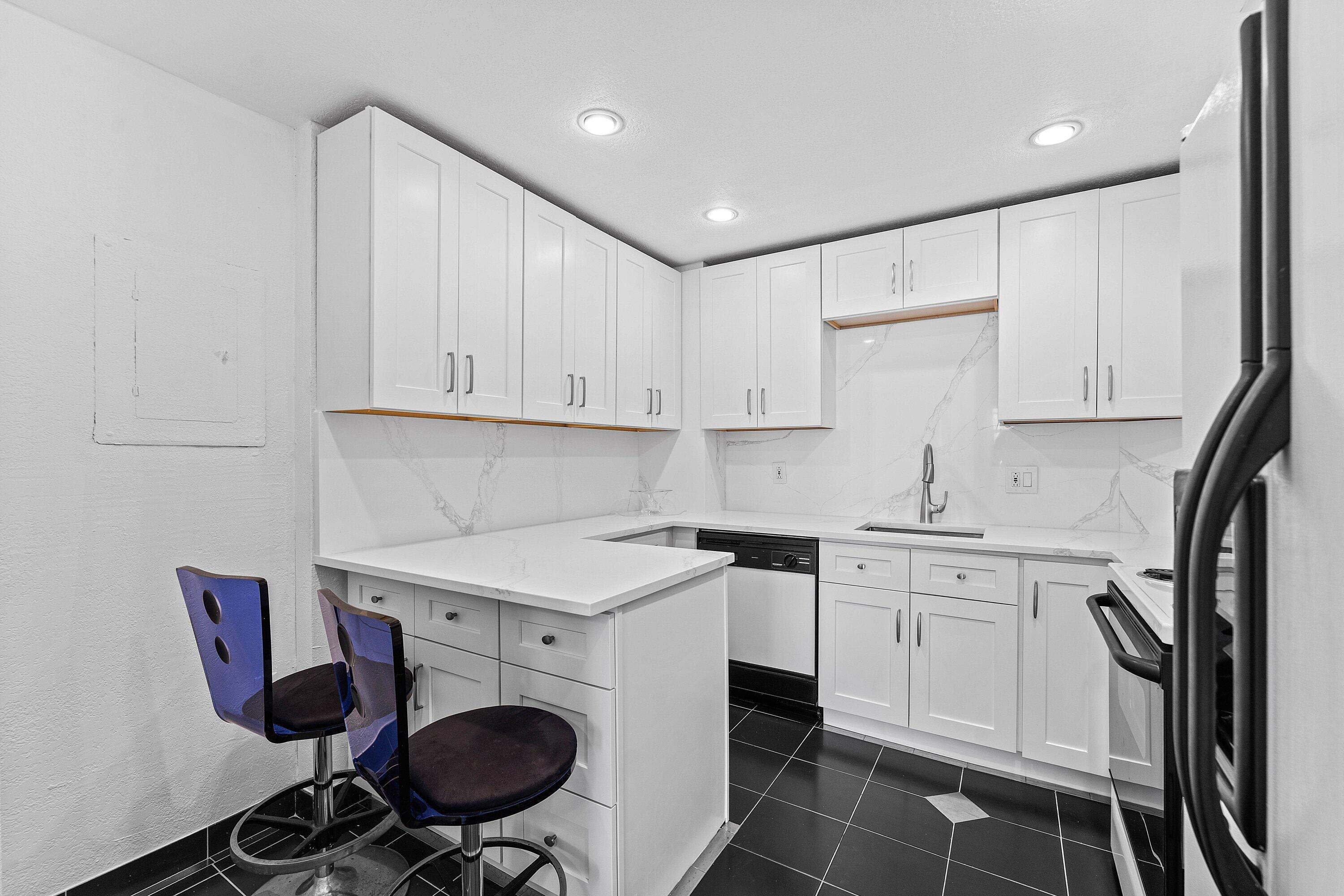 HEMISPHERES CONDO - Residential