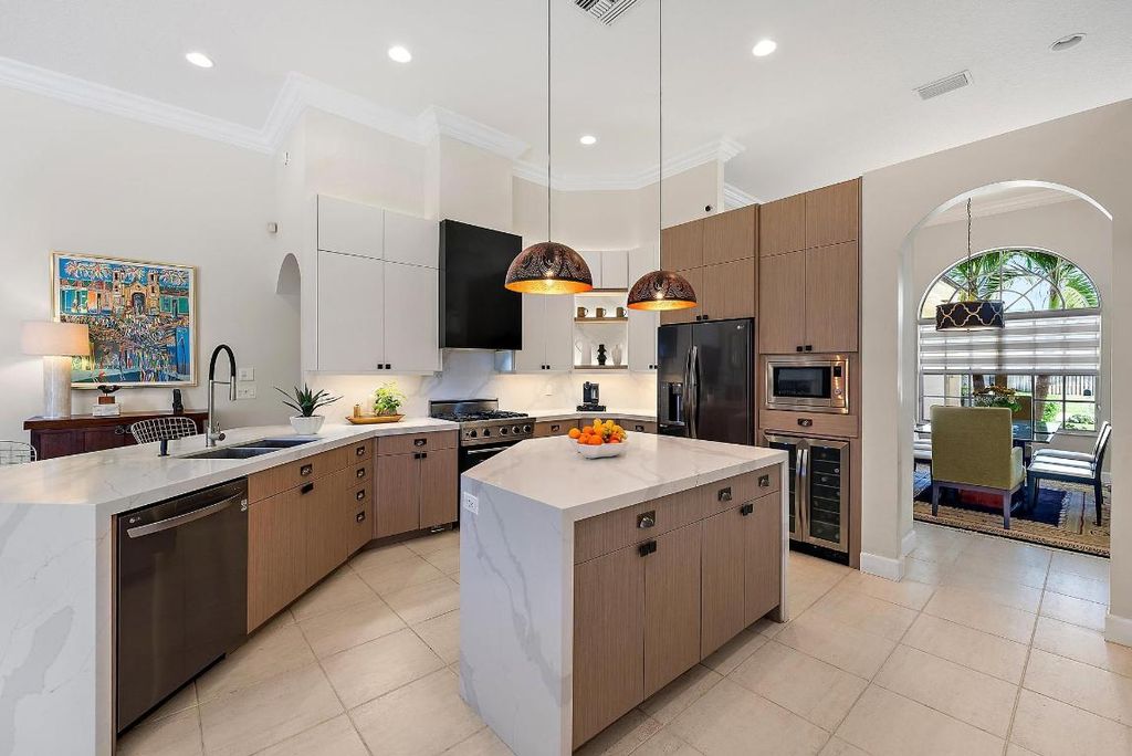 Photo of 9489 Calliandra Drive, Boynton Beach, FL 33436 (MLS # R11069870)