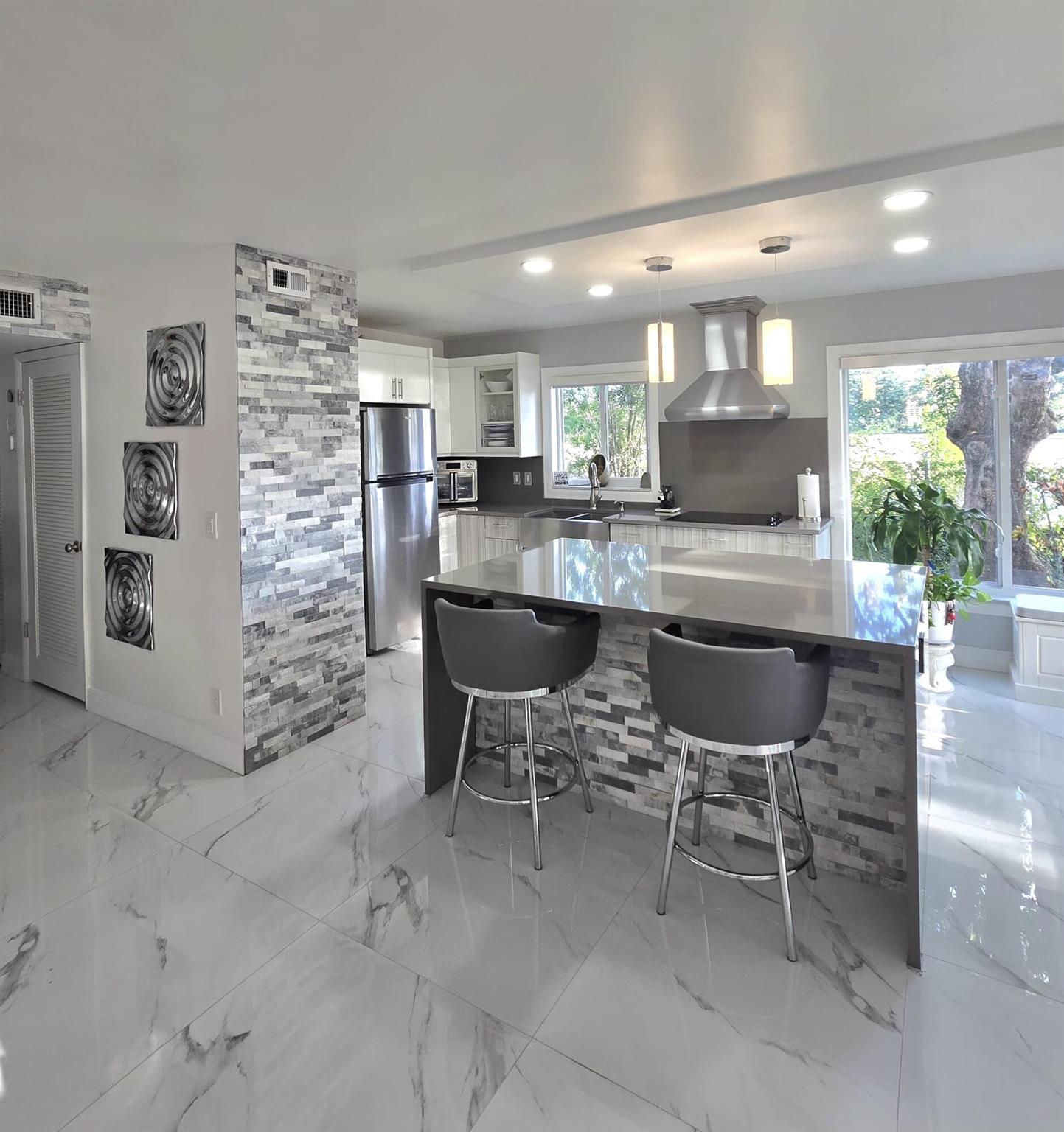 GREENBRIER CONDO - Residential