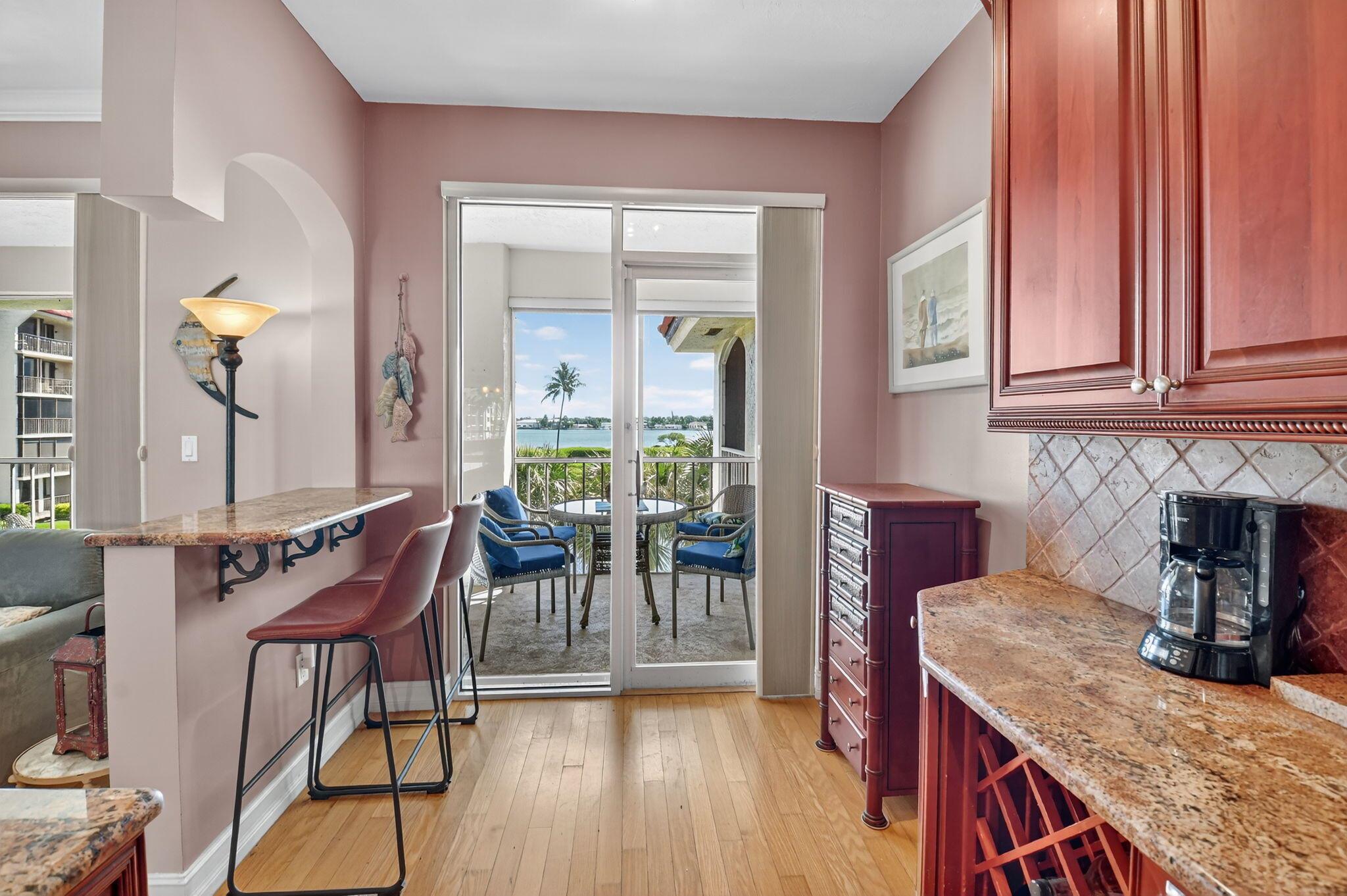 HALF MOON BAY CONDO - Residential