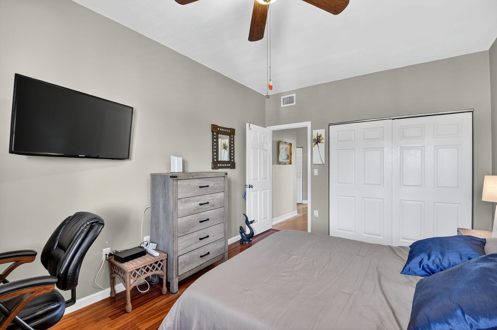 HALF MOON BAY CONDO - Residential