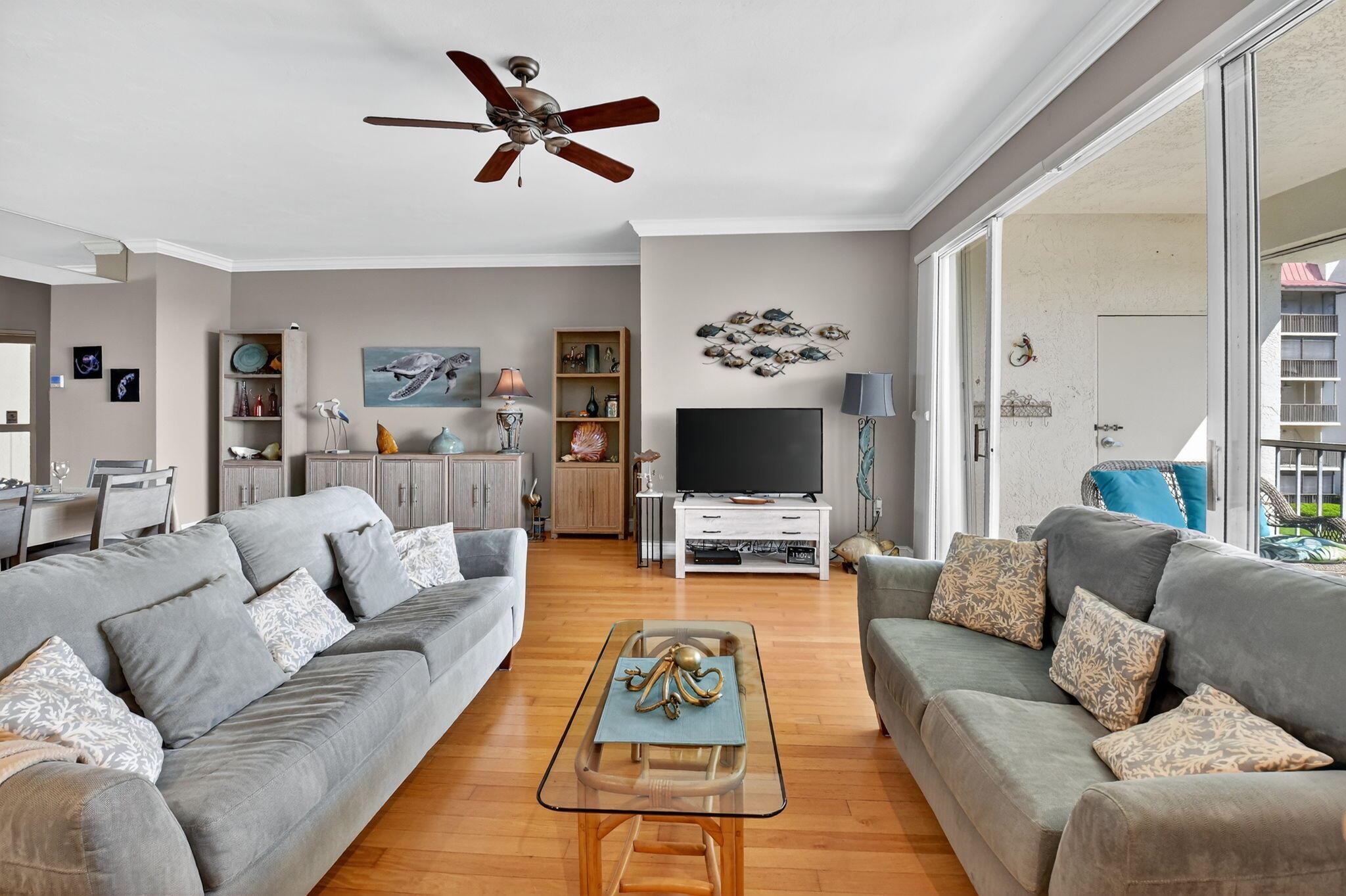 HALF MOON BAY CONDO - Residential