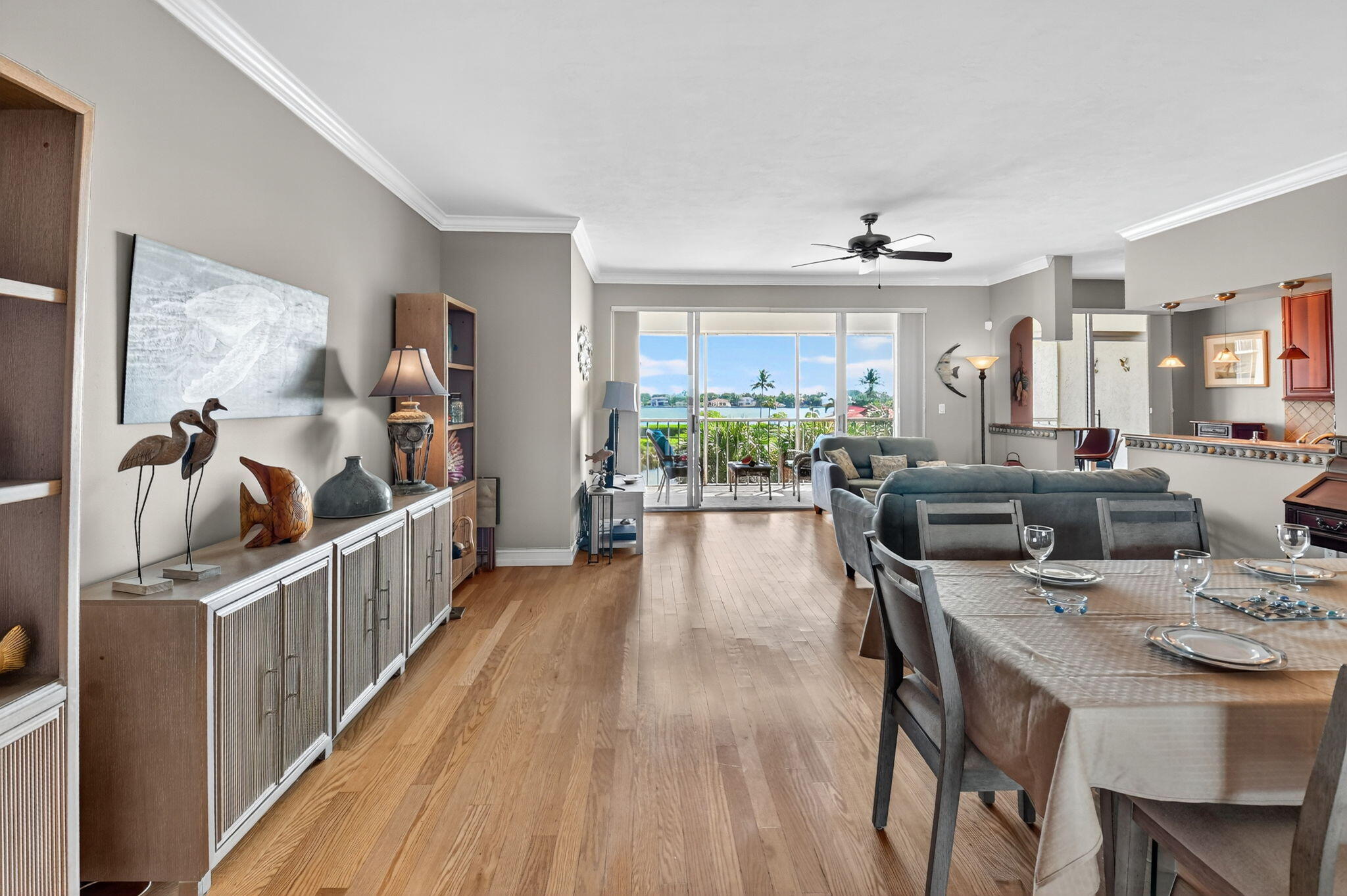 102 Half Moon Circle B3