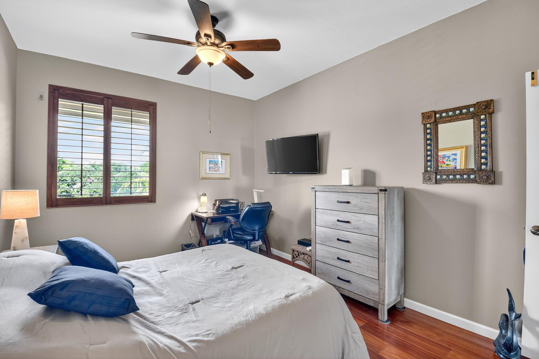 HALF MOON BAY CONDO - Residential
