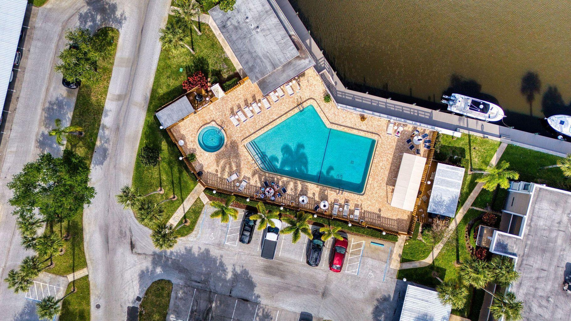 Circle Bay Yacht & Sailin - Residential