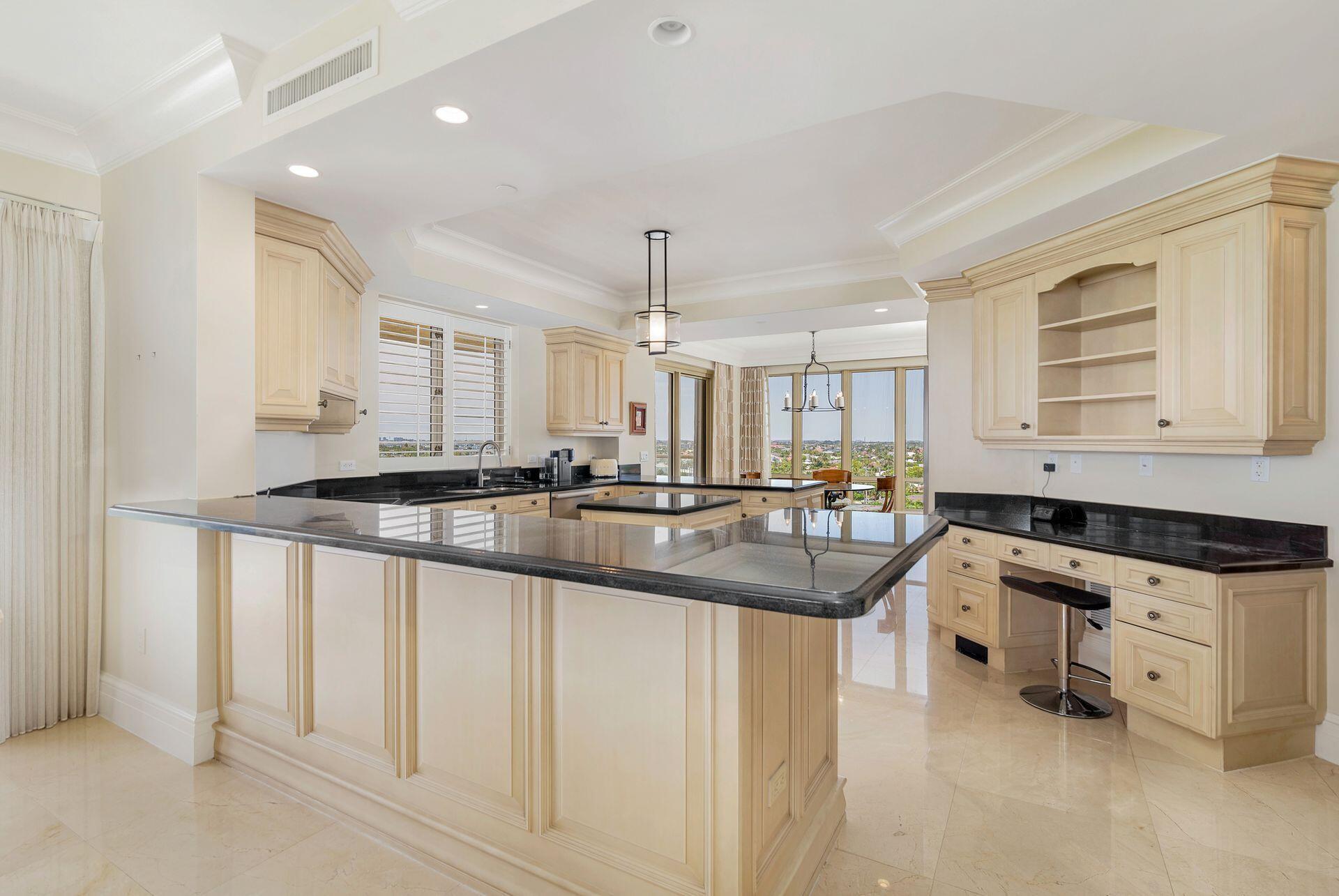 OASIS SINGER ISLAND CONDO - Residential