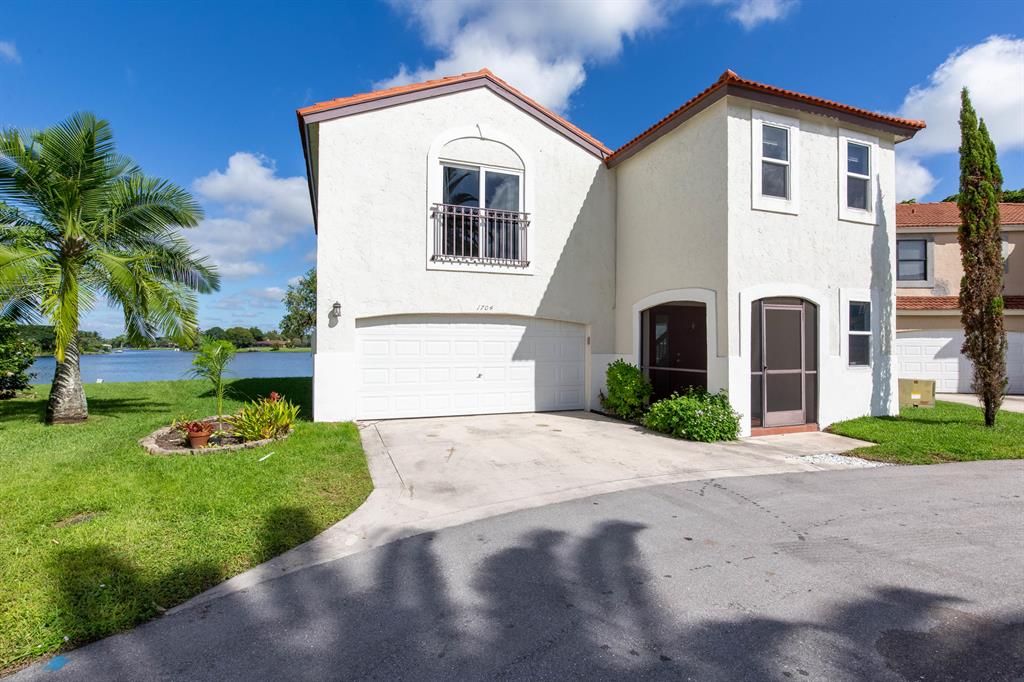 Photo of 1704 Shoreside Circle, Wellington, FL 33414 (MLS # R10796477)