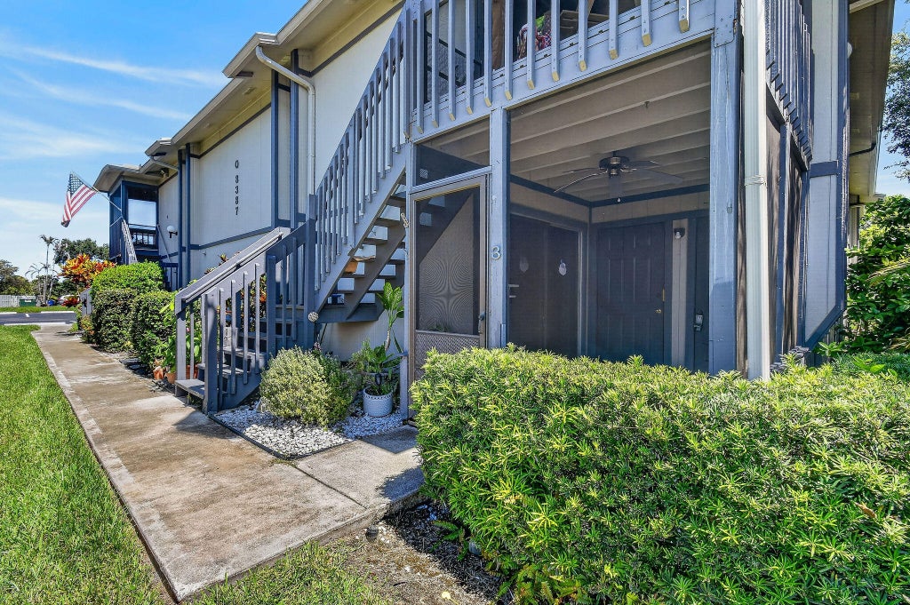 Photo of 8387 SE Croft Circle #Q3, Hobe Sound, FL 33455 (MLS # B26052411)