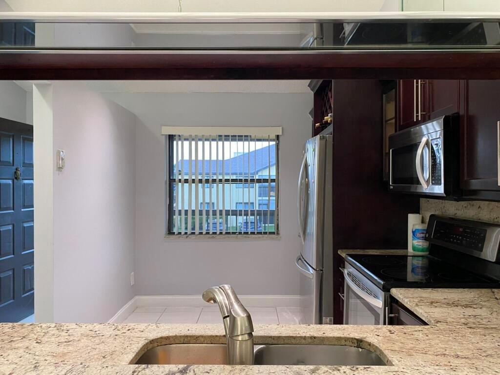 LUCERNE GREENS CONDO - Residential