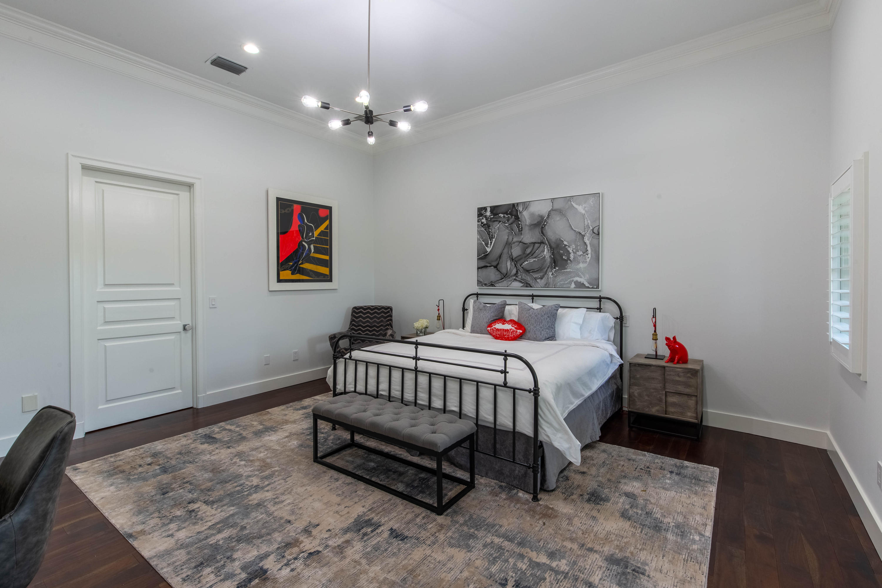 KENSINGTON - Residential