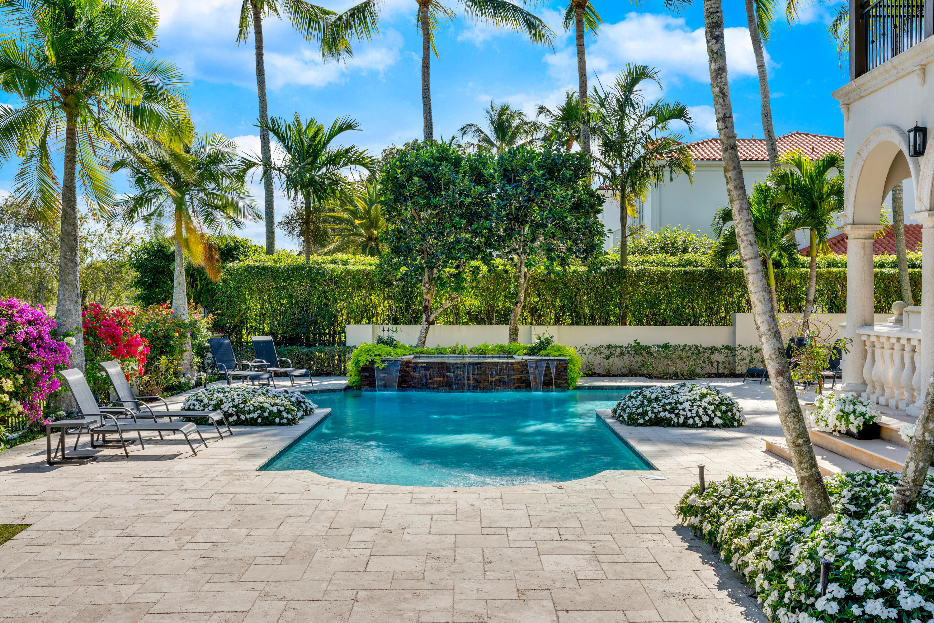 KENSINGTON - Residential