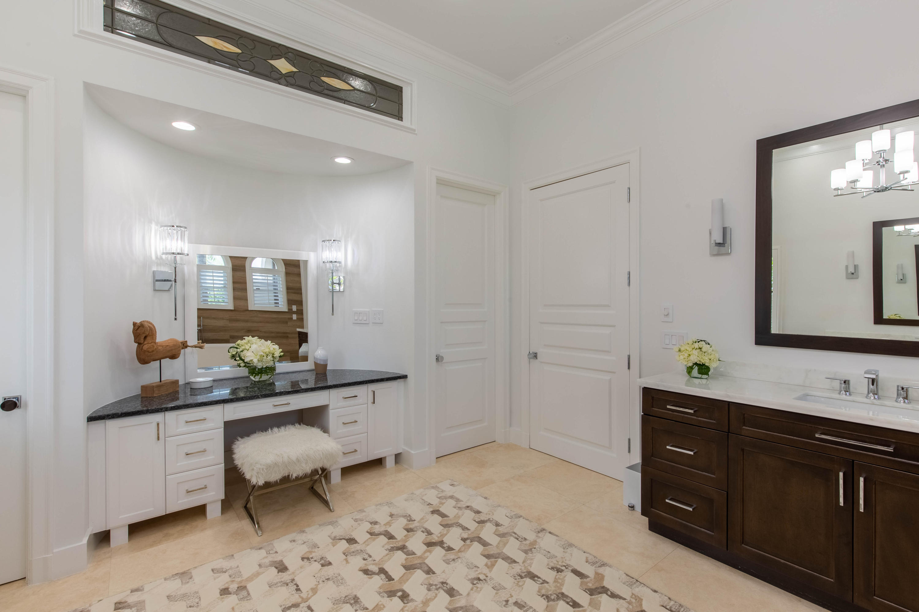 KENSINGTON - Residential