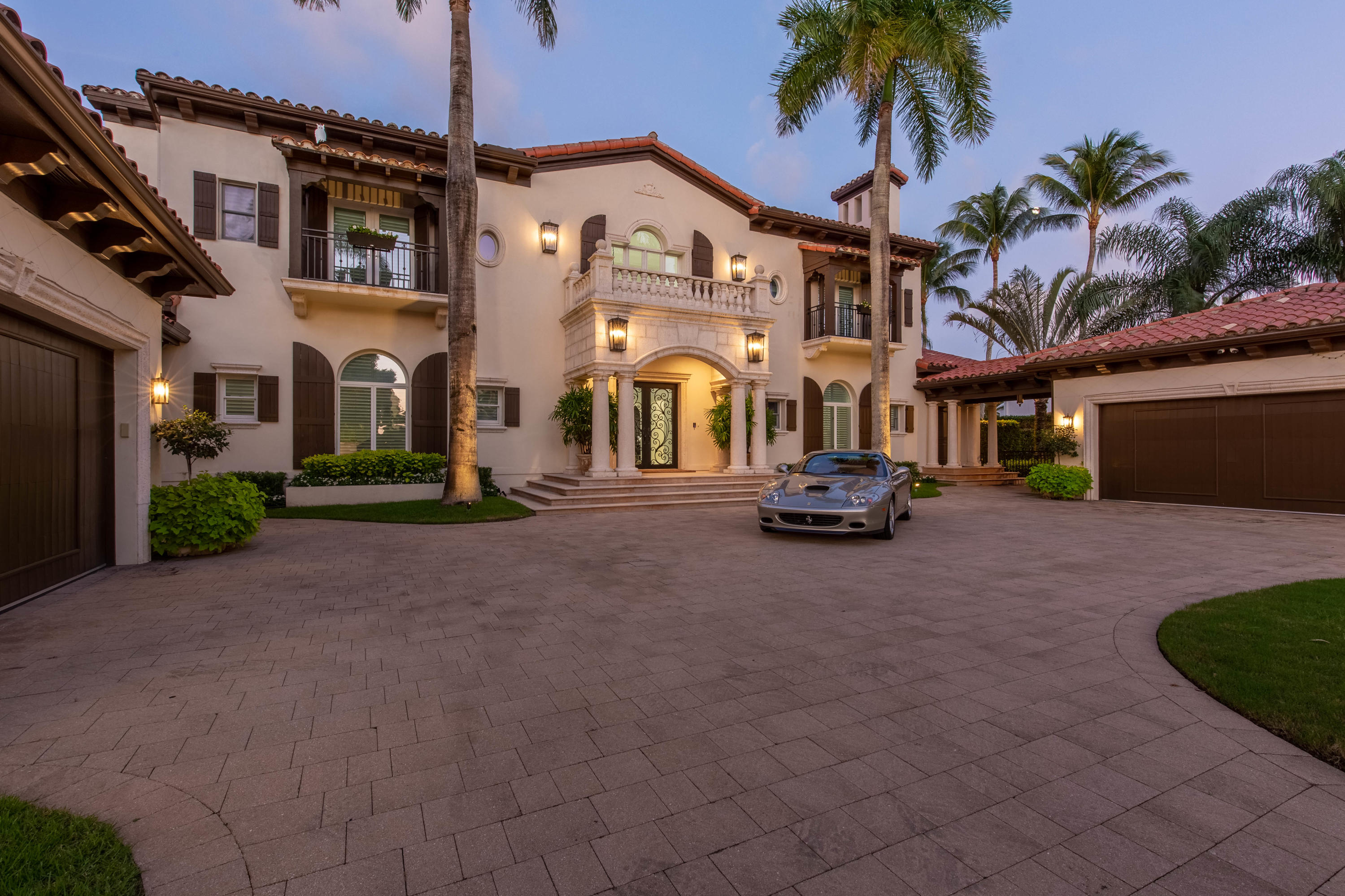 KENSINGTON - Residential