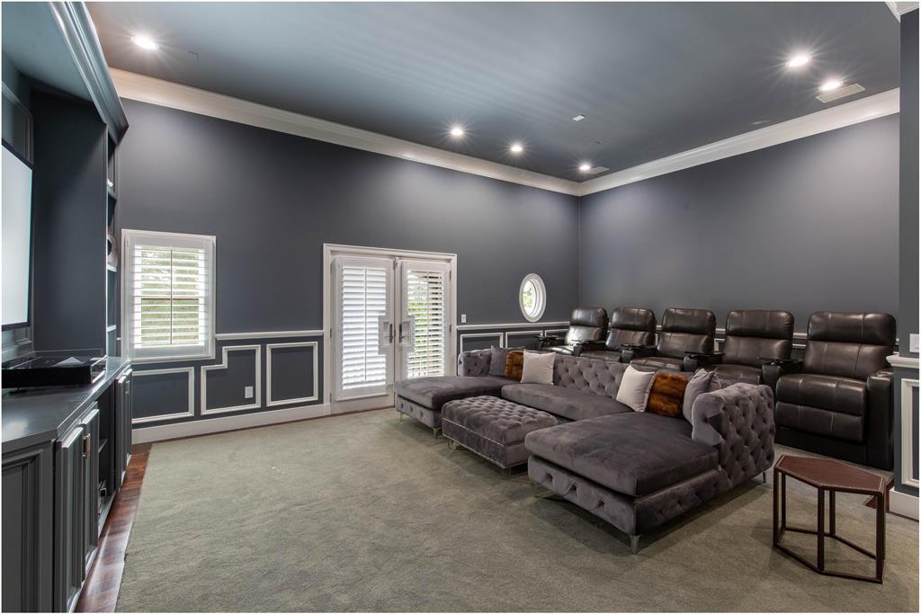 KENSINGTON - Residential