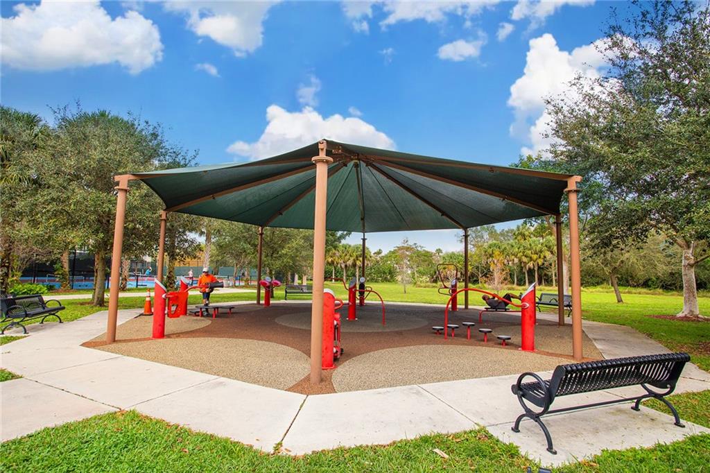 Palm Aire - Residential