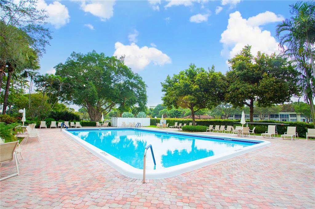 Palm Aire - Residential